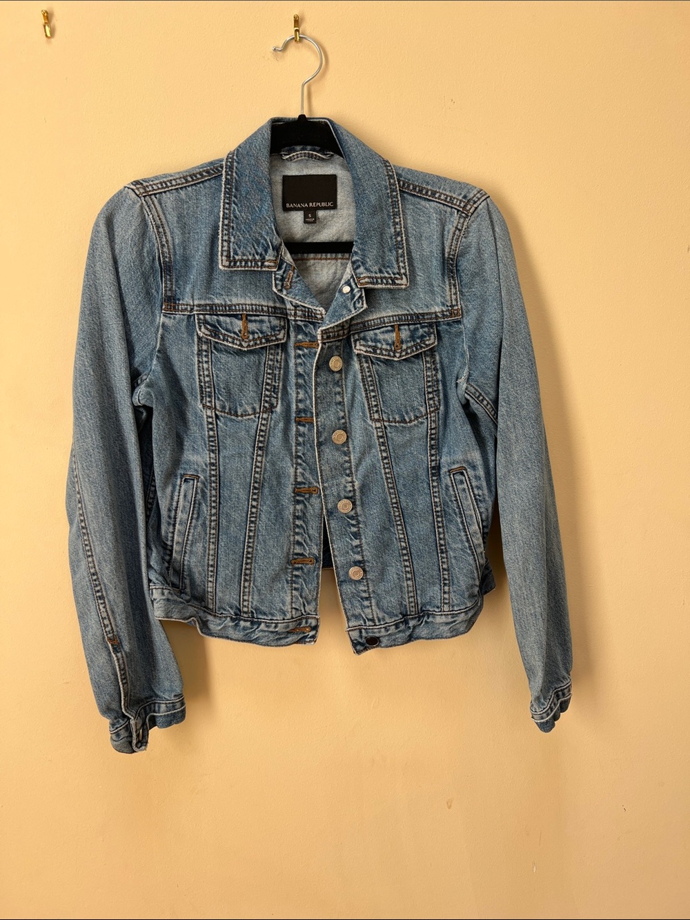 Banana Republic Light Blue Denim Jacket - Classic Vintage Small
